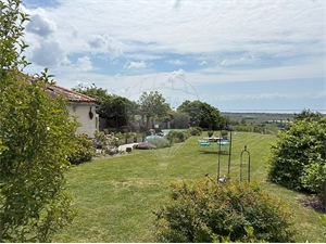 propriete à la vente -   17240  SAINT DIZANT DU GUA, surface 348 m2 vente propriete - UBI481280453